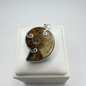 NWT 23.5x30mm AMMONITE pendant in Bali sterling silver!